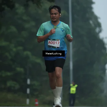 Runner Photo 8874572