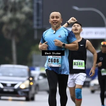 Runner Photo 8874594