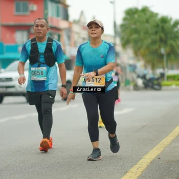 Runner Photo 8874656