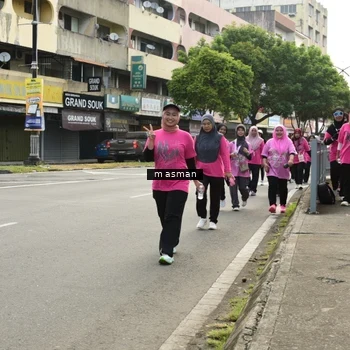 Runner Photo 8874659