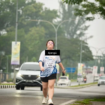 Runner Photo 8874684