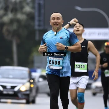 Runner Photo 8874686