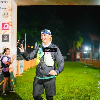 Runner Photo 8874690