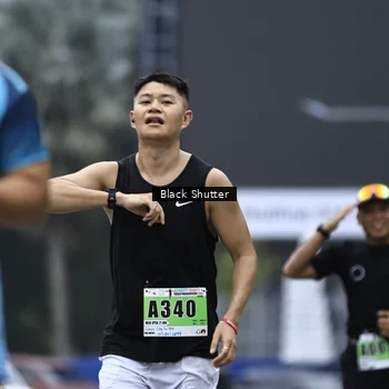 Runner Photo 8874737