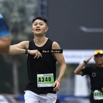 Runner Photo 8874755