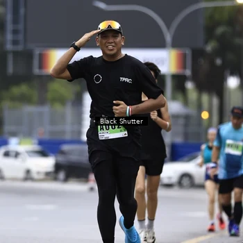 Runner Photo 8874761