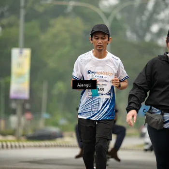 Runner Photo 8874763