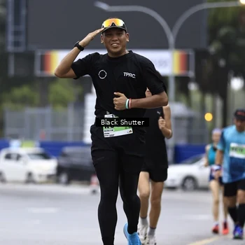 Runner Photo 8874764