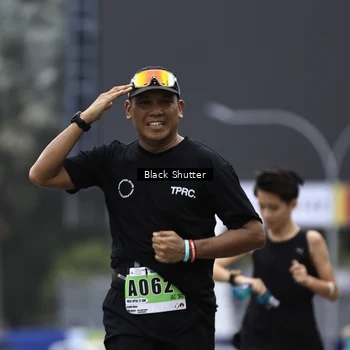 Runner Photo 8874840