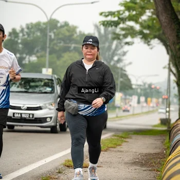 Runner Photo 8874844