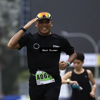 Runner Photo 8874870