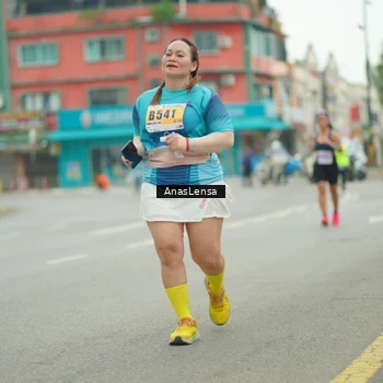 Runner Photo 8874896