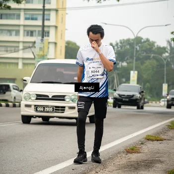 Runner Photo 8874913