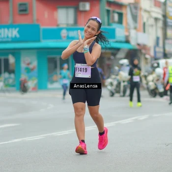 Runner Photo 8874918
