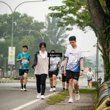 Runner Photo 8874988