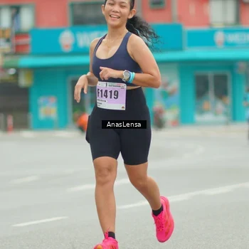 Runner Photo 8875014
