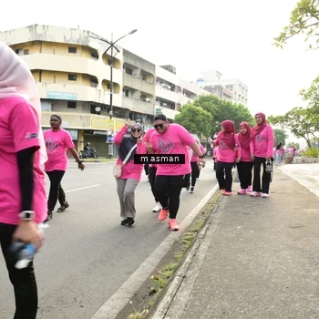 Runner Photo 8875015