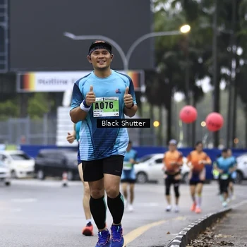 Runner Photo 8875035