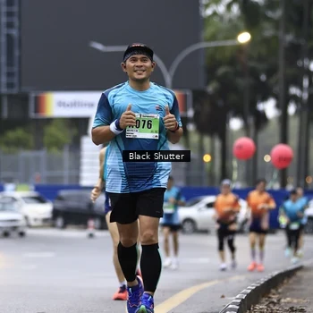 Runner Photo 8875036