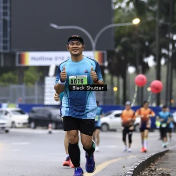 Runner Photo 8875050