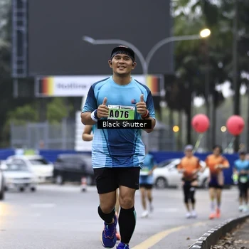 Runner Photo 8875056