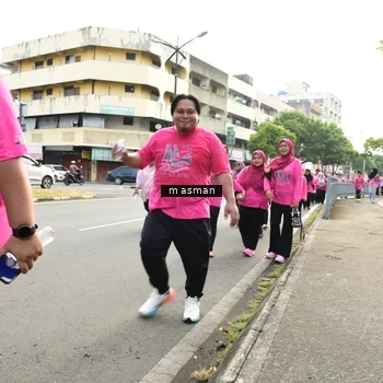 Runner Photo 8875060