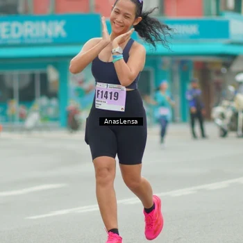 Runner Photo 8875094
