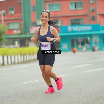 Runner Photo 8875181