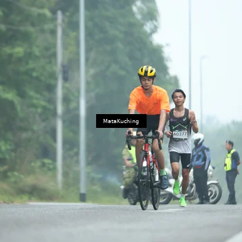 Runner Photo 8875185
