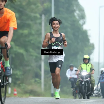 Runner Photo 8875245