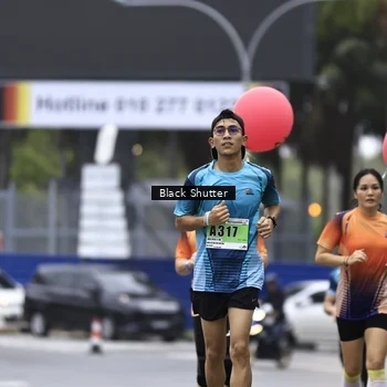 Runner Photo 8875358