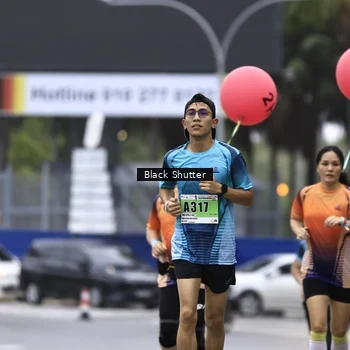 Runner Photo 8875389
