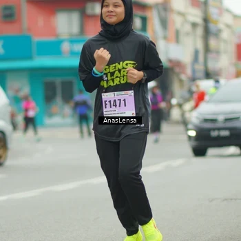 Runner Photo 8875394