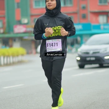 Runner Photo 8875401