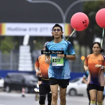 Runner Photo 8875406