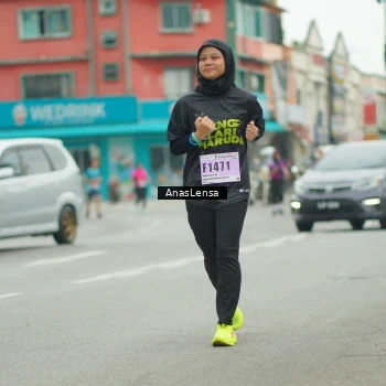Runner Photo 8875410