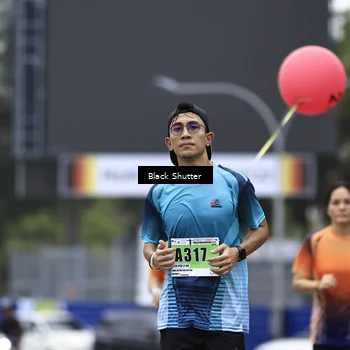Runner Photo 8875461