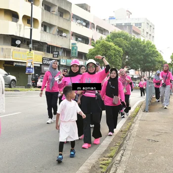 Runner Photo 8875477
