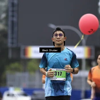 Runner Photo 8875485