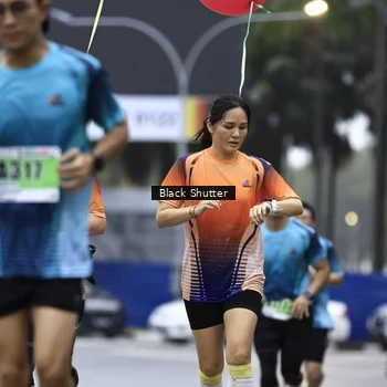 Runner Photo 8875497