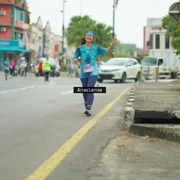 Runner Photo 8875533