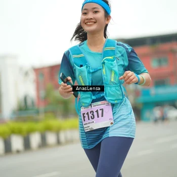 Runner Photo 8875660