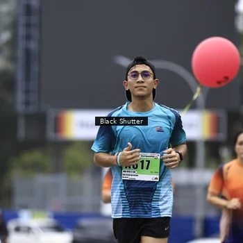 Runner Photo 8875673