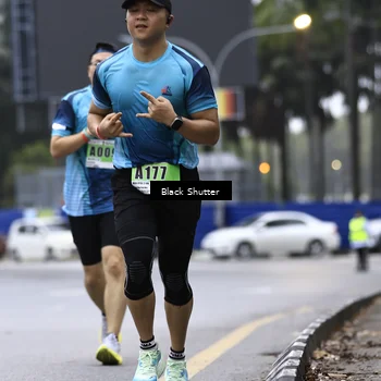 Runner Photo 8875728