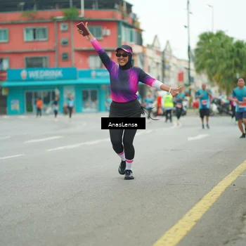 Runner Photo 8875732
