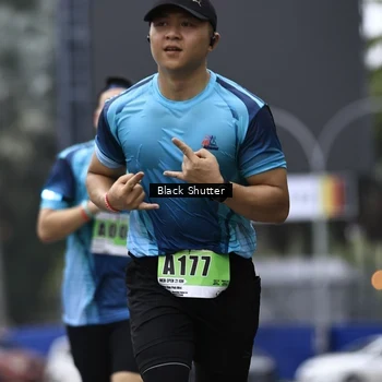 Runner Photo 8875802