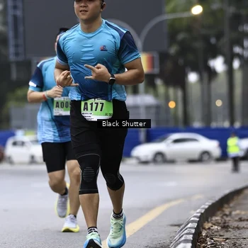 Runner Photo 8875811