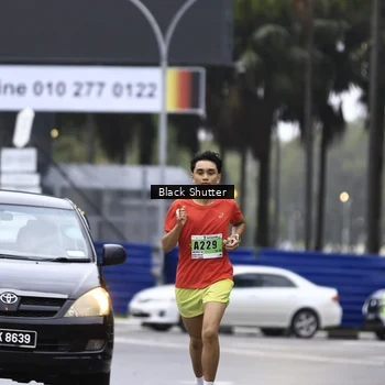 Runner Photo 8875859