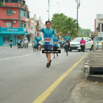 Runner Photo 8875867