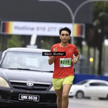 Runner Photo 8875881